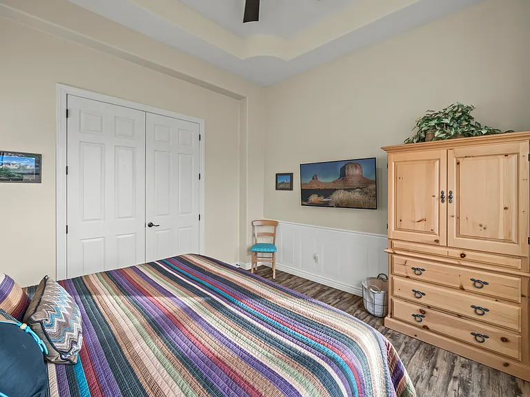 4063 N El Sereno Cir — Photo 46