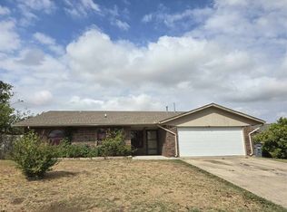 217 SW 78th St, Lawton, OK 73505