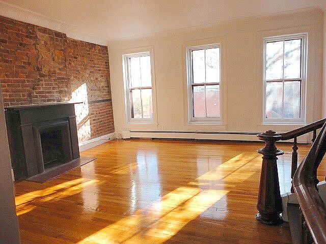 1st image of 2145 45th Ave #2