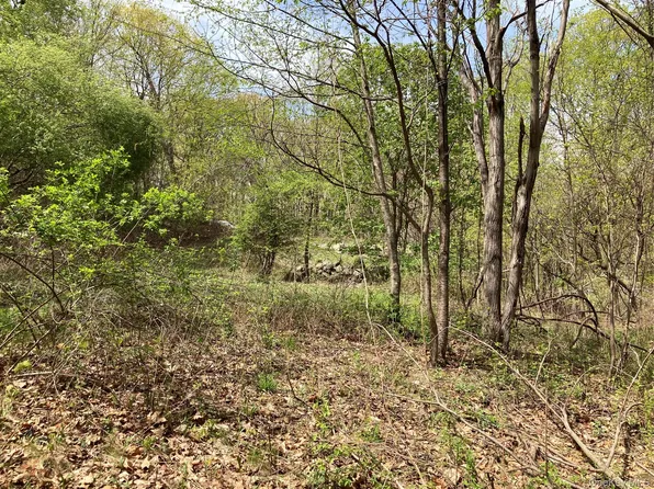 Canterbury Drive, Newburgh, NY 12550