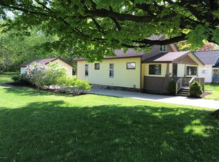 519 Johnson St E, Hart, MI 49420