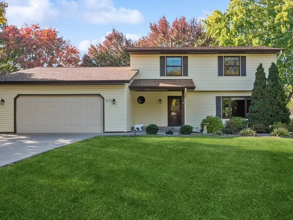 5373 Cottage Ave, White Bear Township, MN 55110
