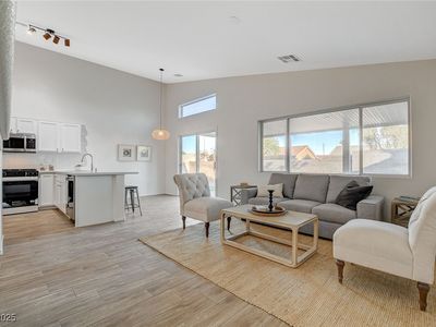 4331 Golden Palomino Ln, North Las Vegas, NV, 89032