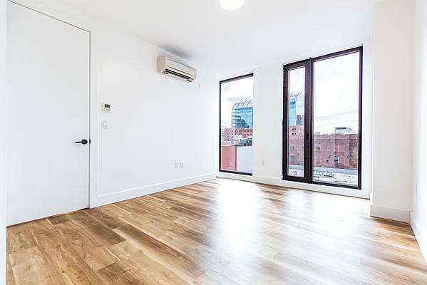 Rented by Nooklyn NYC LLC | media 37