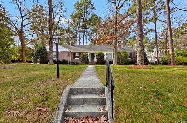 1st image of 8657 Riverwood Dr