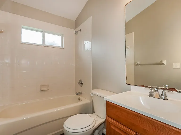 812 Lesa Glen Pl — Photo 14