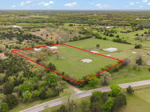 7664 County Road 1103a, Grandview, TX 76050