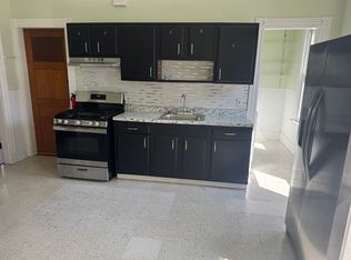 457 Ferry St #2, New Haven, CT 06513