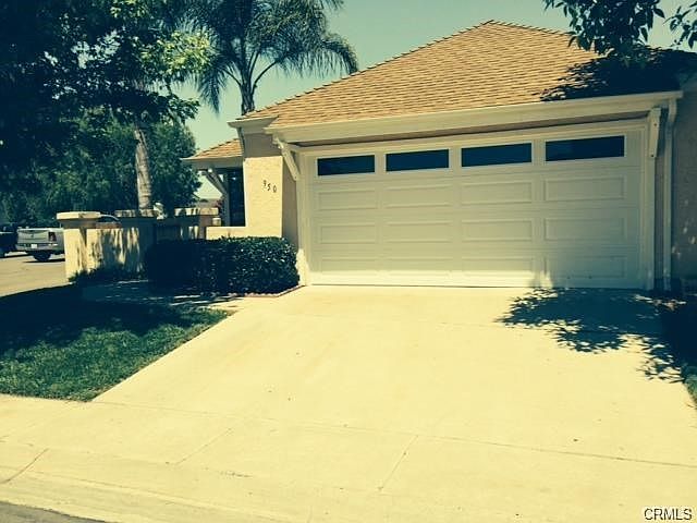 1st image of 950 Waterhouse Gln