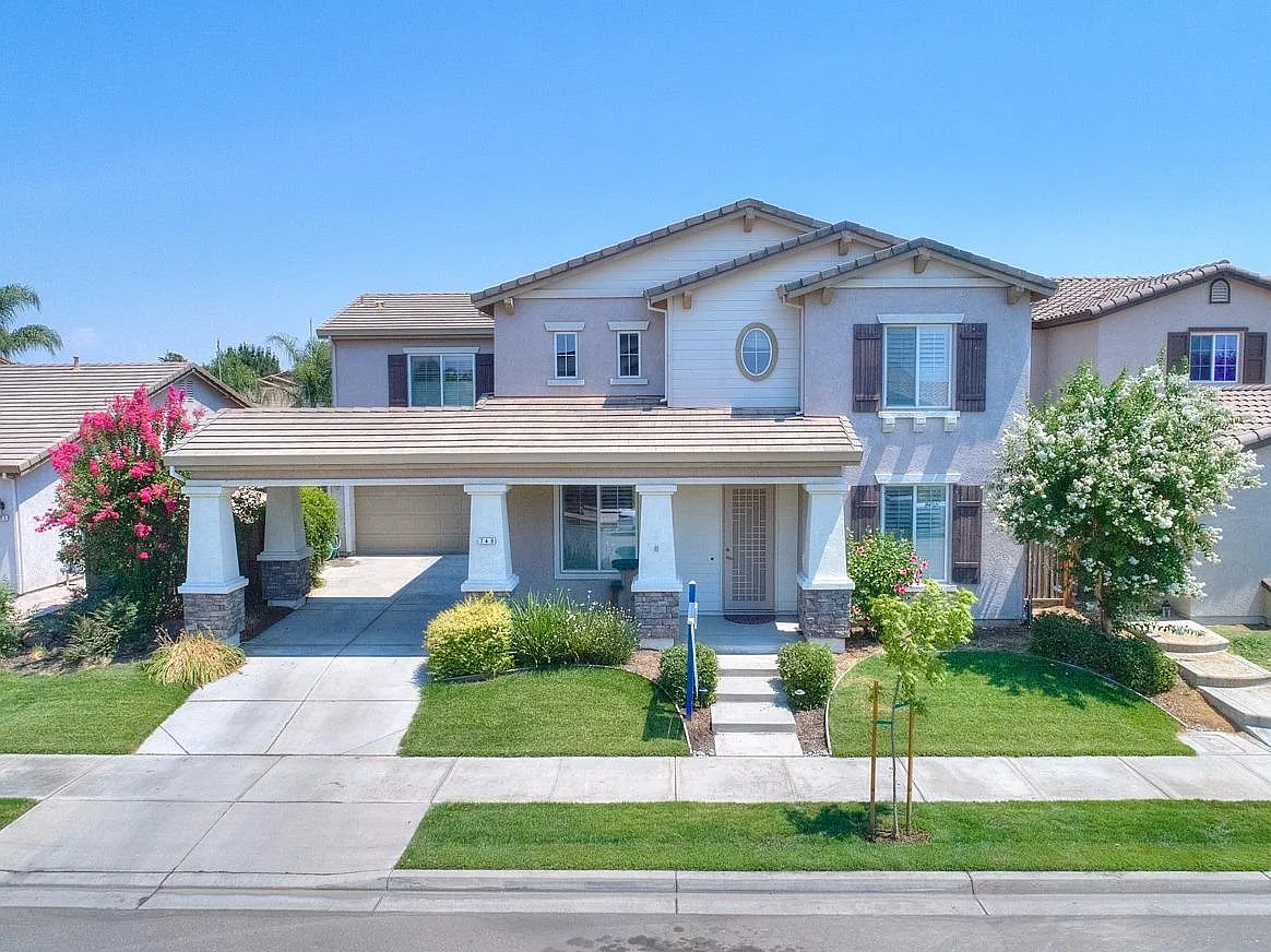 749 Jonabel Way photo 1