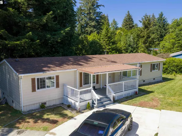 68964 Wildwood Rd, North Bend, OR 97459