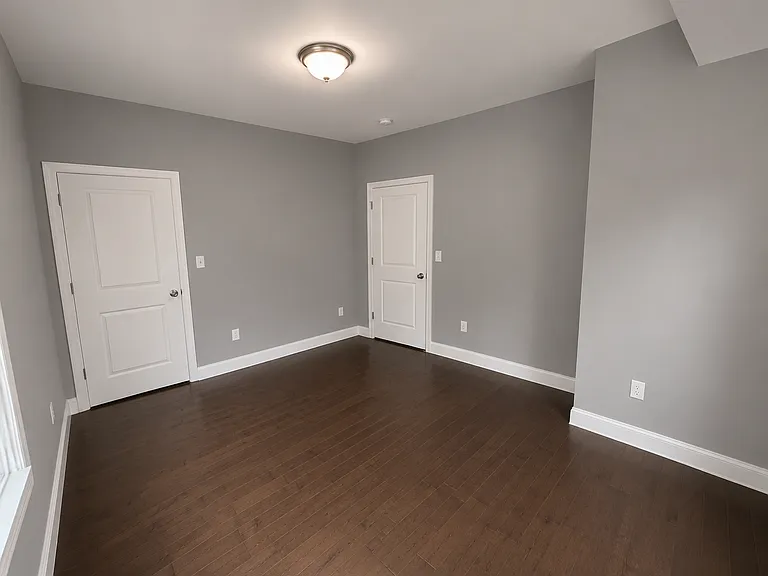 178 2nd St #2 — Photo 15