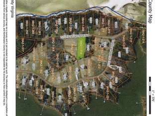 314 Heron Dr, Machipongo, VA 23405