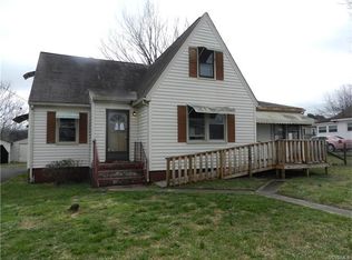 3518 Virginia St, Hopewell, VA 23860
