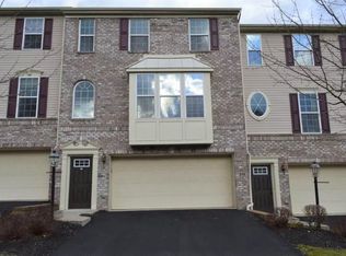 319 Maple Ridge Dr, Canonsburg, PA 15317