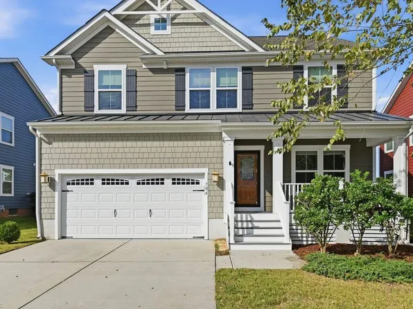 704 Log Fern Ln, Chesapeake, VA 23323