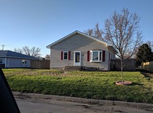 609 McCabe St, Pender, NE 68047
