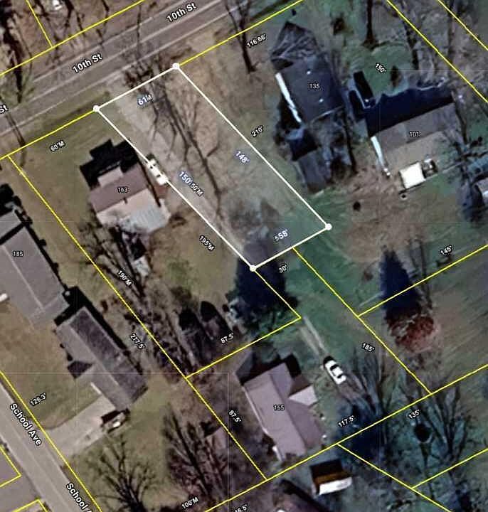 2nd image of 151 10th St
