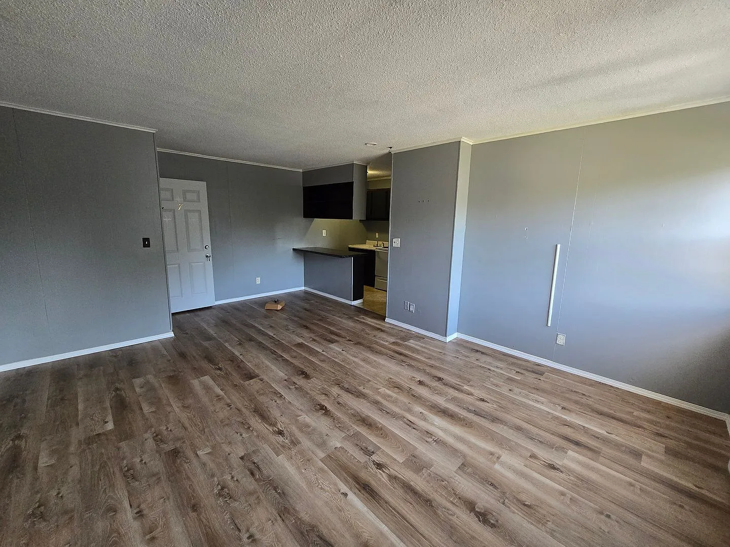 1213 E Boyton St — Photo 1