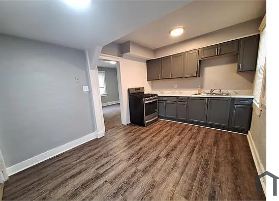 21834 Nevada Ave — Photo 5