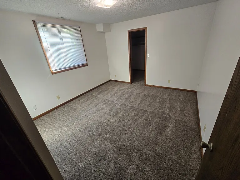 2909 Q St — Photo 5