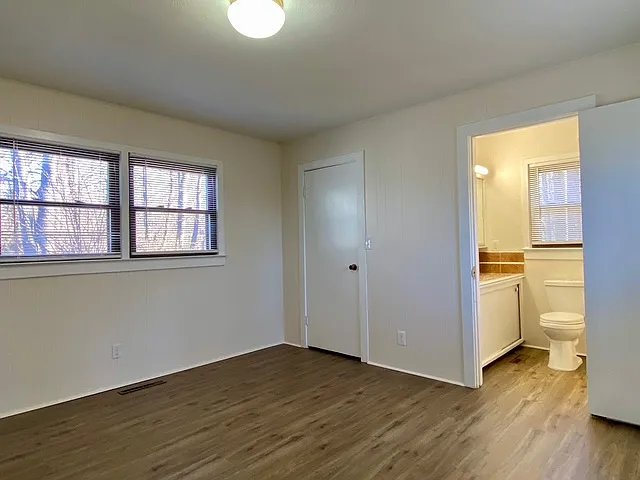 729 Asbury Rd — Photo 14