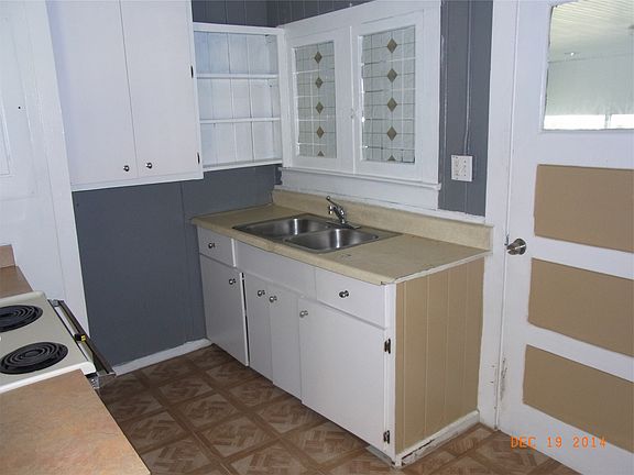 3rd image of 5190 New Tampa Hwy