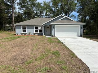 1749 W Lorraine Dr, Citrus Springs, FL 34434