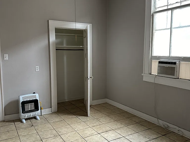924 N Roman St — Photo 10