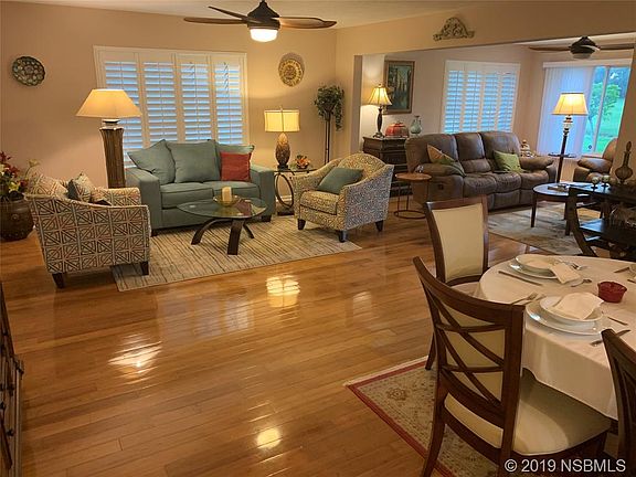 3rd image of 67 Lake Fairgreen Cir