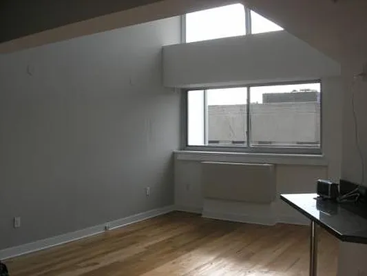 Rented by Jeffrey Mosczyc, LREB | media 26