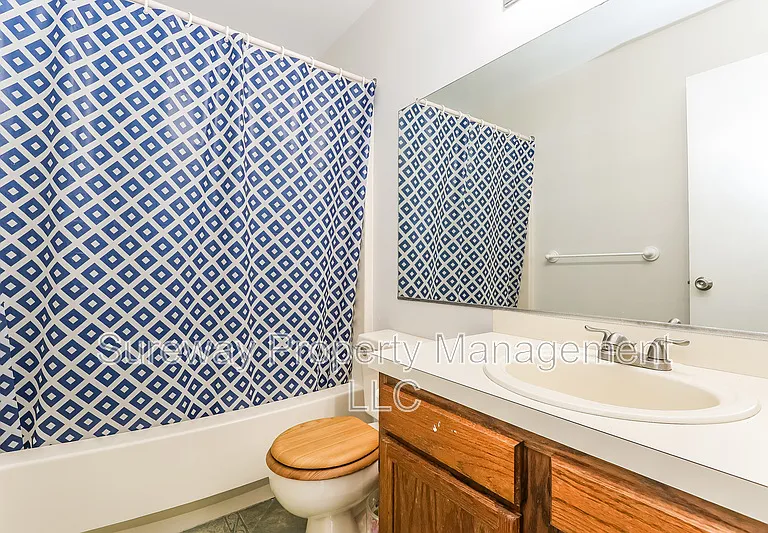 4607 Aberdeen Dr — Photo 10