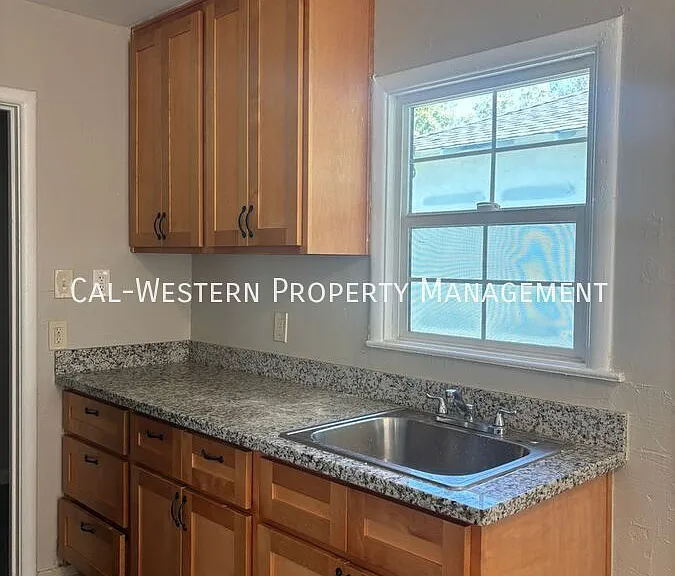 1817 Stowe Ave #A — Photo 1