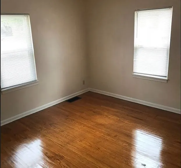 Nola Court Apartments — Photo 87