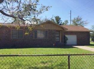 5600 Bay Ave, Moss Point, MS 39563