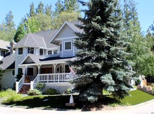 42725 Tannenbaum Dr, Big Bear Lake, CA 92315