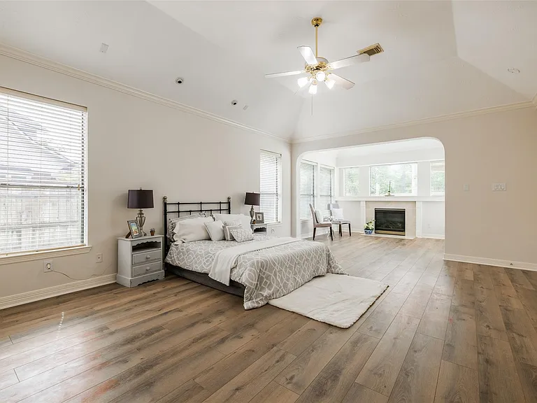 5706 Cielio Bay Ct — Photo 22