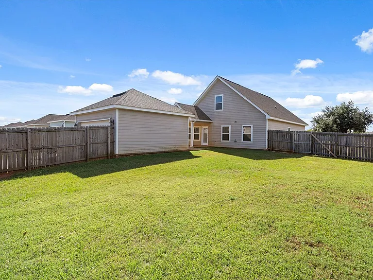 23946 Devonfield Ln — Photo 23