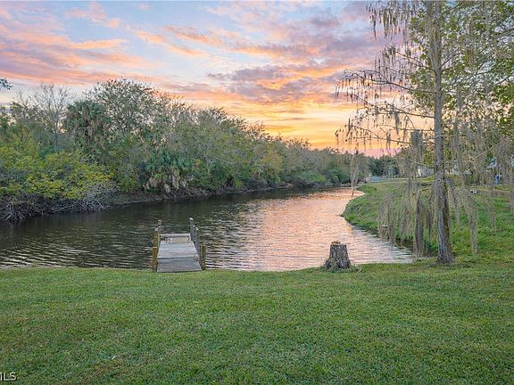 3rd image of 18105 Wells Rd