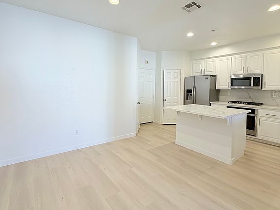 4th image of 7895 Via Montebello Unit 5