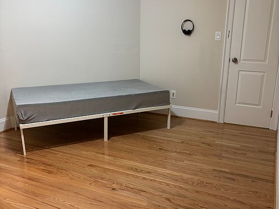 2nd image of 12604 Port Chester Ct #300