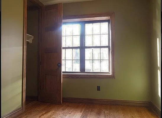 Rented by Premier Metro Realty Corp | media 4