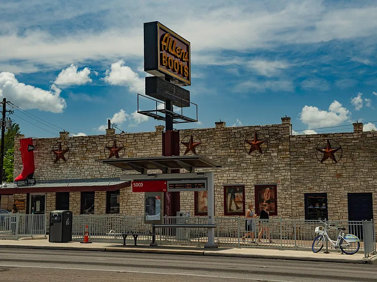 SOCO Street Scene (10 min walk)