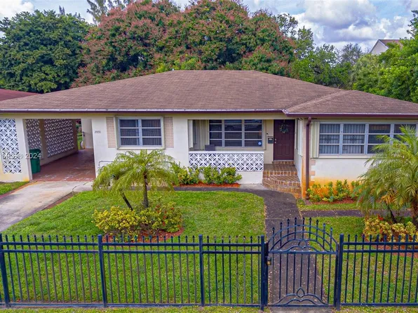 2001 NW 100th St, Miami, FL 33147