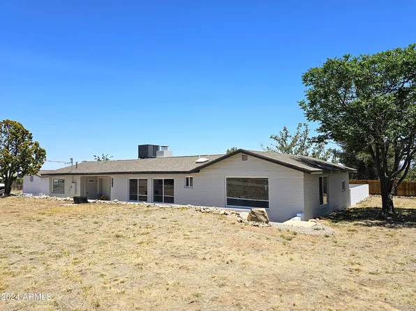 6349 S VOLCANO Lane, Hereford, AZ 85615