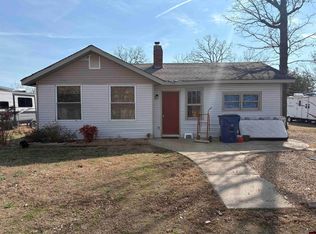 103 Oak St, Bull Shoals, AR 72619