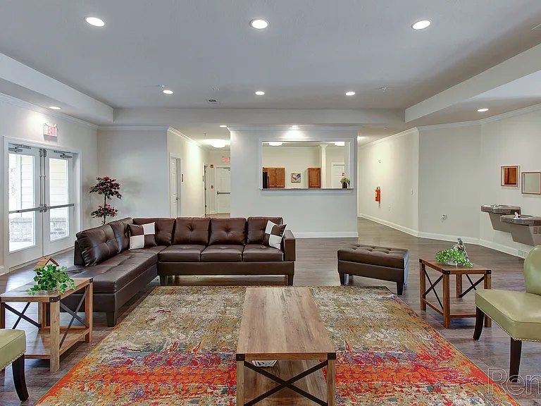 Sterchi Ridge Apartments — Photo 10