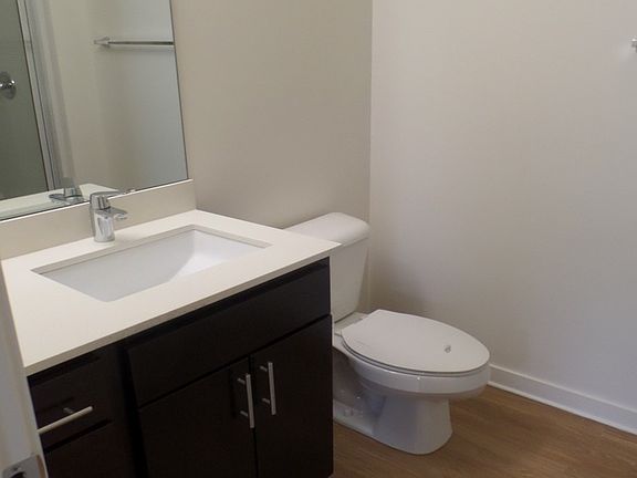 5th image of 627 N College Ave Unit 2218