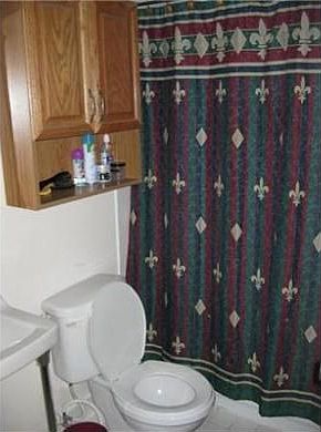 1st image of 629 Lenox Ave