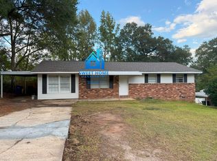 5137 Burbank St, Columbus, GA 31907